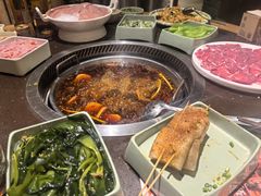 牛油红锅-巴倒烫陆派火锅山庄(南山总店)