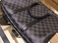 -LV路易威登(国际广场店)