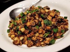 红烧辣螺肉-荣轩(新荣记环球金融中心店)