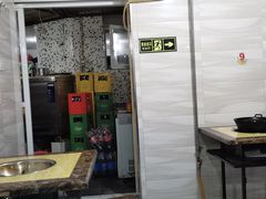 -石灰市毛记烧鸡公(解放碑店)
