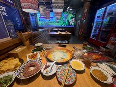 -洱火云南酸菜牛肉火锅(石景山当代商城店)