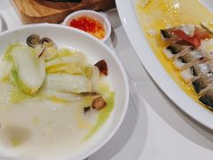 -万龙洲海鲜(南新仓店)