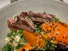 煎牛肉烤时蔬羽衣甘蓝沙拉-BAKER&SPICE(安福路店)