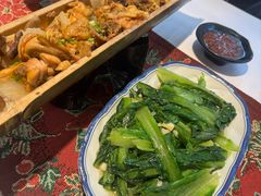 -刘姐啤酒鱼民族演艺餐厅(西街总店)