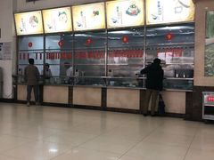-长安大学渭水滋兰苑餐厅