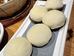 黑松露鹅肝包-荣小馆(杭州大厦店)
