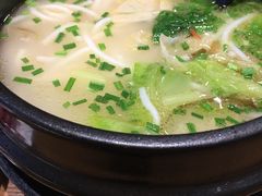 -苗乡米线(建军路店)
