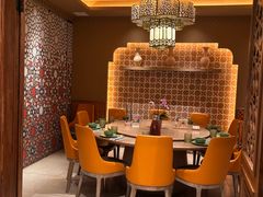 -耶里夏丽·丝路国际·新疆餐厅(浦东区东方路店)