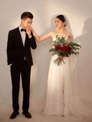 -青禾蒙娜丽莎婚纱摄影(武汉总店)