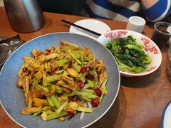 -肖记公安牛肉鱼杂馆·省级非物质文化遗产(万松园直营店)