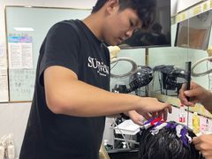 -首脑美容美发化妆美甲培训学校(龙岗校区)
