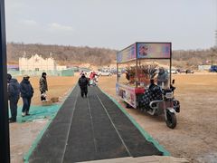 -蓟洲国际滑雪场