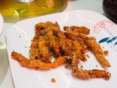-梅花香里大酒店(郁金香路店)