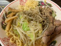二郎系拉面-拉面莊夢語＆中华料理八椿