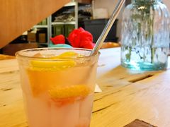 桃子西柚气泡水-UPPER KITCHEN(延安路店)