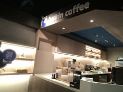 大堂-瑞幸咖啡(巴黎春天陕西路店)