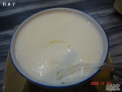 热辣辣暖烘烘的姜撞奶-玫瑰甜品(文明路店)