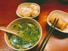 -佬钱湾仔(衣裳街店)