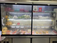 -小四川麻辣烫(九村西路店)