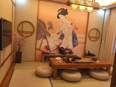 -大连步云山老汤度假山庄