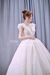 -洋洋婚纱品牌集合店