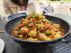 -几个木匠匠人厨房