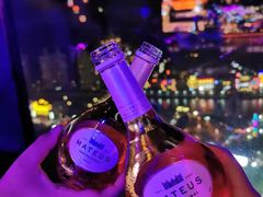 -大连君悦酒店 · VIVA(星海广场店)