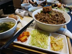 -熊吞·大碗丼烧肉饭(西市场嘉华店)