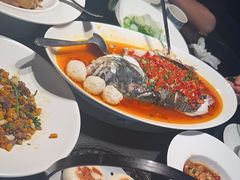 -凤凰湘语·平价海鲜餐厅(浦东旗舰店)