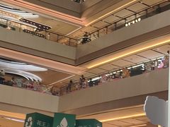 -上海世纪汇广场