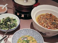 -状元人家·公园别墅衡东土菜(溪悦荟店)