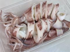 白灼鱿鱼-盛燕泥丁粥