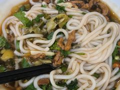 -太婆抱罗粉…海南特色小吃(一市场店)