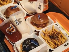 -前进5路汉堡炸鸡(汉街skp店)