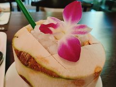 -Chom Cafe and Restaurant
