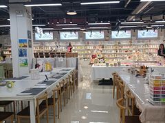 -郑在DIY·潮玩银饰绘画手作(中央大道旗舰店)