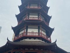 -绳金塔