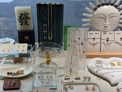 -LADY FAFA(巨鹿路陕西南路路口店)