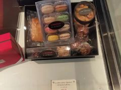 -Salon de The de Joel Robuchon(外滩18号店)