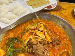 -喇喇排骨火锅·传统韩式脊骨汤(望京西园总店)
