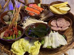 -巴隆门重庆老火锅(太湖路店)
