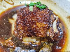 -老码头黑皮肘子锅包肉(赣水路店)