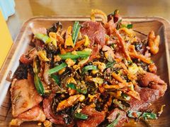 -隔壁老王·家常云南菜(花巷店)