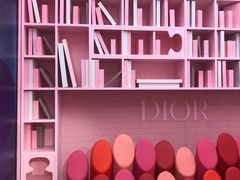 -Dior迪奥(上海世茂广场店)