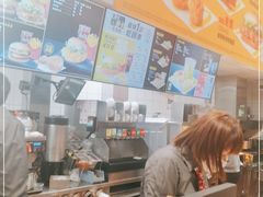 -麦当劳(杨高南路店)