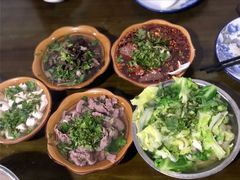 -小杨翘脚牛肉