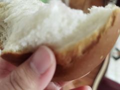 -白玉兰食品(中山公园龙之梦店)