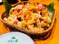 -老滇山寨•云南特色菜•地方菜•民族风情歌舞表演(金碧店)