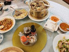 -汗腾格里·风味餐厅(新疆驻京办店)