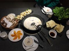 -煲宫猪肚鸡(昆山金鹰国际购物中心店)